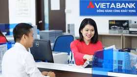 VietABank nhận giải thưởng Top 100 sản phẩm, dịch vụ Tin & Dùng Việt Nam 2019
