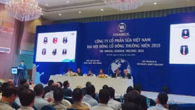 Tăng trưởng ì ạch, “bò sữa” Vinamilk bỗng gánh nợ khủng