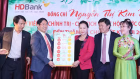 Chủ tịch Quốc hội: HDBank và Vietjet sẽ tiếp tục vươn lên dẫn đầu