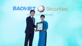 Chứng khoán Bảo Việt đạt Top 10 báo cáo thường niên tốt nhất 2019