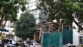 Dự án Khách sạn Sen xây vượt tầng và “tra tấn” tiếng ồn người dân