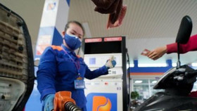 Giám đốc Petrolimex Sài Gòn bác thông tin chiết khấu xăng dầu '0 đồng'