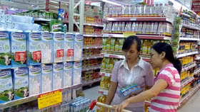 Sau Covid- 19, người Việt mạnh tay chi tiêu mua sắm