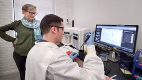 Hé lộ mới về vắc xin chống Covid-19 từ công ty công nghệ sinh học Hoa Kỳ