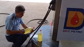 Kinh doanh xăng không đạt chất lượng, Công ty dầu khí Hoàng Hải Long bị đề nghị xử phạt