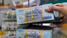 NHNN có phản hồi đầu tiên sau quyết định "nóng" về tăng lãi suất huy động