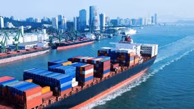 2 tháng đầu năm, xuất siêu gần 3 tỷ USD