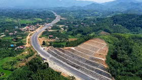 Bộ Xây dựng nói gì về đề xuất đầu tư độc lập dự án cao tốc Hữu Nghị - Chi Lăng?