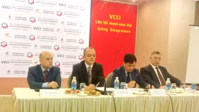 Thực tiễn tương tác văn hóa – nhân văn với doanh nghiệp