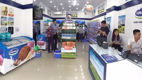 Vinamilk mua hơn 10.000 cổ phiếu quỹ giá 37.720 đồng/CP