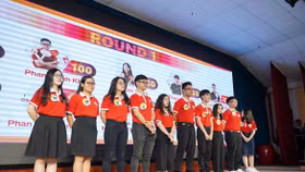 “Đấu trường” EOV 2022: Tạo bệ phóng để các tài năng tiếng Anh trên cả nước vươn xa
