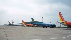 Hàng không Việt Nam đứng bên bờ vực phá sản vì dịch Covid-19