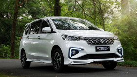 Bảng giá xe Suzuki tháng 5/2023: Hybrid Ertiga AT ưu đãi 40 triệu đồng