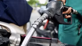 Giá xăng được dự báo sẽ giảm lần thứ 4 liên tiếp trong ngày 1/8