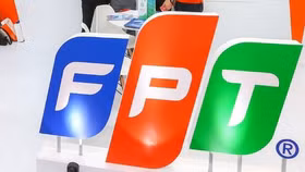 FPT sẽ thanh toán cổ tức còn lại năm 2020 bằng tiền và cổ phiếu