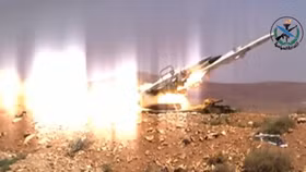 Phòng không quân đội Syria đánh trả cuộc tấn công bằng tên lửa của Israel