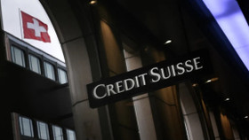 Cổ phiếu Credit Suisse tăng vọt 23% sau thông báo sẽ vay 54 tỷ USD