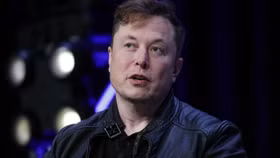 Elon Musk xem xét việc xây dựng một nền tảng truyền thông xã hội mới