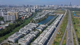 Sau lùm xùm đấu giá đất Thủ Thiêm, Bộ TM&MT muốn bổ sung nhiều quy định