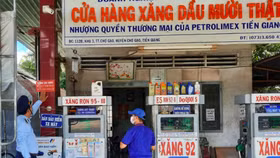 Bộ Công Thương thành lập khẩn 3 đoàn kiểm tra xăng dầu