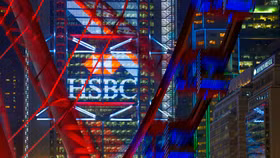 HSBC: Mỹ có thể đối mặt với suy thoái ở cuối 2023, châu Âu theo sau vào 2024