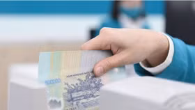 Vì sao ngân hàng vẫn “bỏ ngỏ” chỉ tiêu lợi nhuận dù nửa năm tài chính đã đi qua?