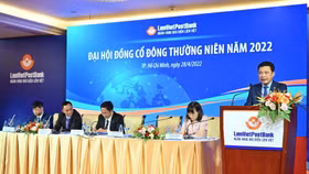 “Của chìm, của nổi” tại LienVietPostBank