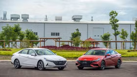 Hyundai Elantra thế hệ mới ra mắt tại thị trường Việt Nam