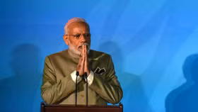 Thủ tướng Ấn Độ chia sẻ những bài học yoga trực tuyến giúp người dân giữ gìn sức khoẻ trong thời điểm cách ly