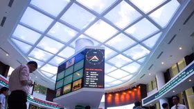 UBCKNN đề xuất chứng khoán vào danh mục ngành dịch vụ thiết yếu