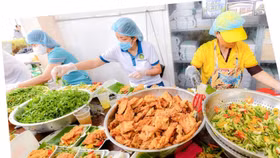 Hơn 600.000 suất ăn từ “Bữa cơm yêu thương” của Phú Long