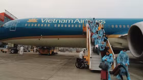 Rưng rưng hai tiếng "Kiều bào"