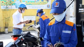 Bộ Tài chính lý giải gì về đề xuất tăng khung thuế môi trường xăng dầu?