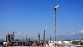 Lọc dầu Dung Quất được giải cứu bằng cơ chế giá