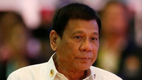 Giới đầu tư bất an vì Duterte, đồng tiền Philippines chạm đáy 7 năm