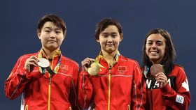 Cô gái 15 tuổi trở thành VĐV trẻ nhất giành HCV Olympic 2016