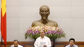 Thủ tướng: Cần cả quyết tâm và giải pháp để tăng trưởng 6,3-6,5%