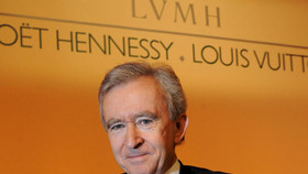 Tỷ phú Bernard Arnault Con đường nối những thành công