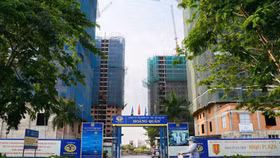 Sự thật đằng sau chiêu quảng cáo nhà xây xong mới bán