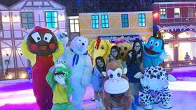 Tuyết rơi giữa mùa hè tại Snow Town Sài Gòn