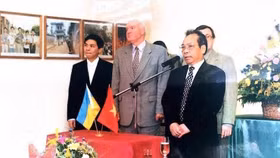 Tỷ phú Phạm Nhật Vượng thuở lập nghiệp ở Kharkov