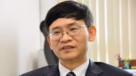 “Doanh nghiệp Việt luôn nơm nớp như “cá nằm trên thớt”