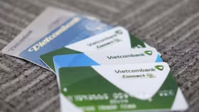 Luật sư: Nhân viên Vietcombank từ chối người khuyết tật mở thẻ là không đúng