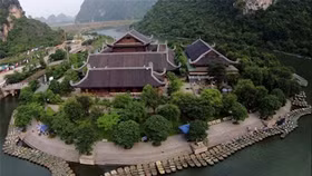 Bộ Tài chính xin miễn thuế nhập ôtô cho “đại gia” Xuân Trường