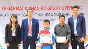 SeABank hỗ trợ học phí cho 21 trẻ em nghèo hiếu học