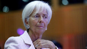 Chấn động, Giám đốc IMF Christine Lagarde phải ra tòa