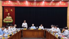 Tổng Bí thư làm việc với Bộ Công Thương