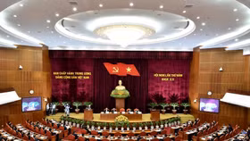 Chính thức thi hành kỷ luật ông Đinh La Thăng