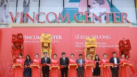 Khai trương Vincom Center Phạm Ngọc Thạch