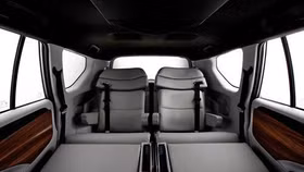 Nội thất hạng thương gia của Toyota Innova